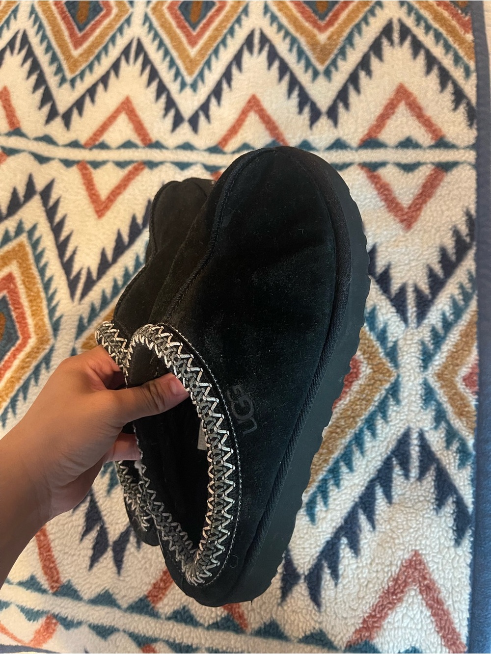 Ugg slippers - Picture 7 of 9